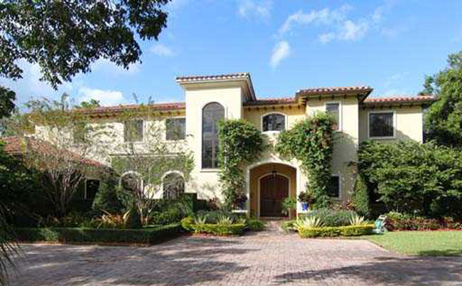 Pinecrest Mansion